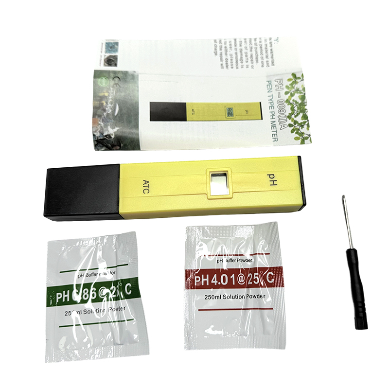 Vysoko presný digitálny ph meter/tester používaný na experimentálnych miestach / ph meter typu pera